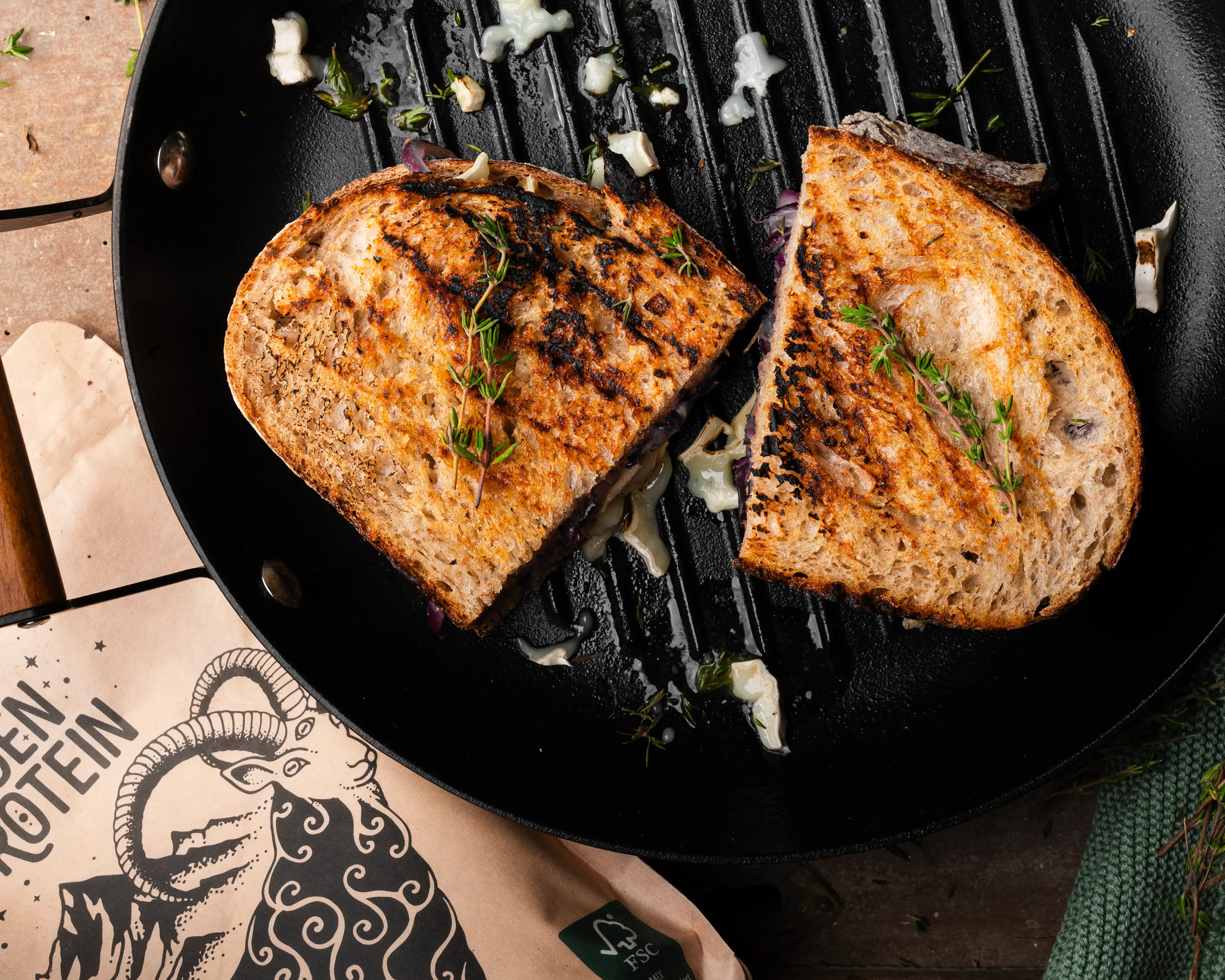 Gegrilltes Ziegenkäse Sandwich