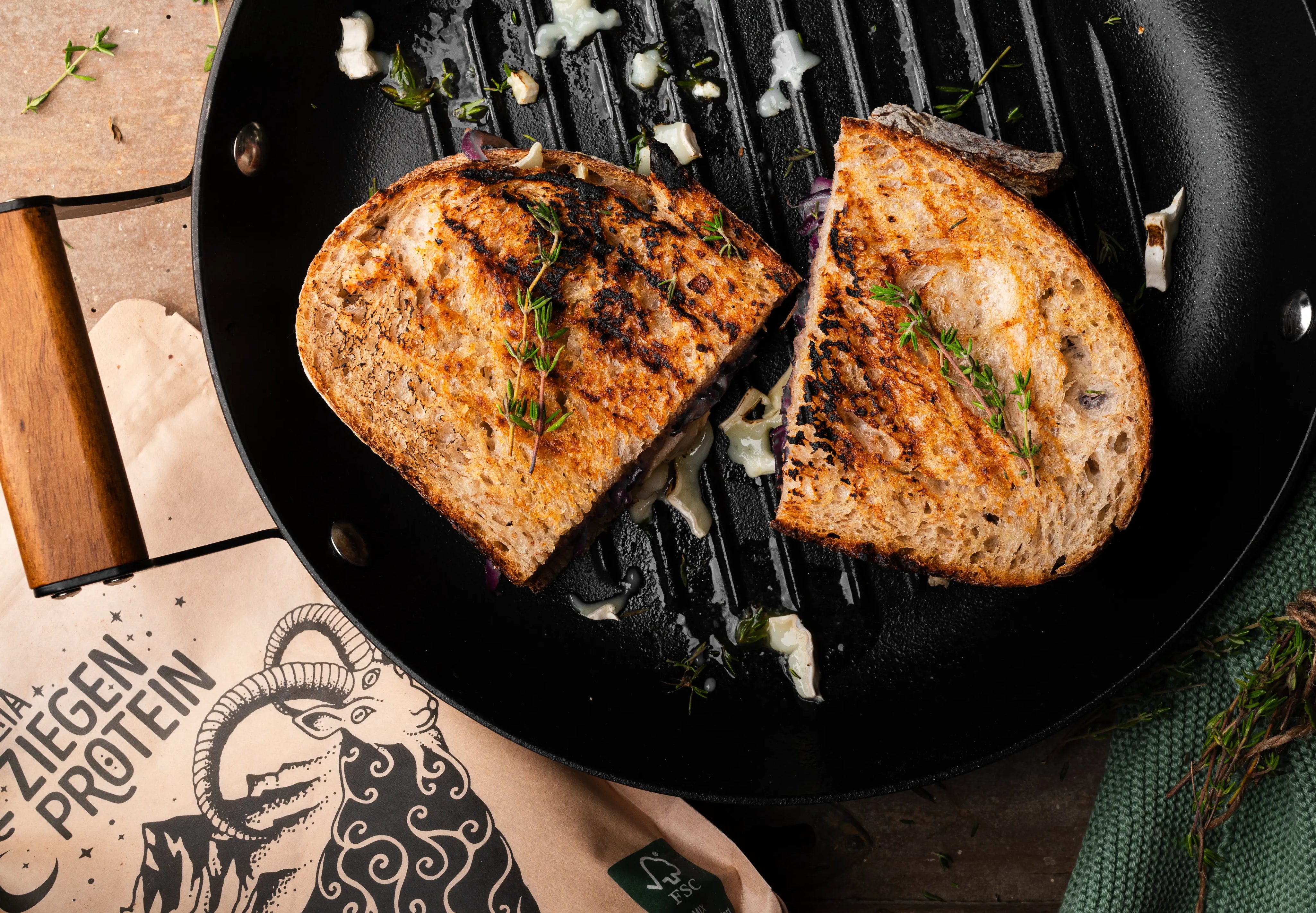 Gegrilltes Ziegenkäse Sandwich