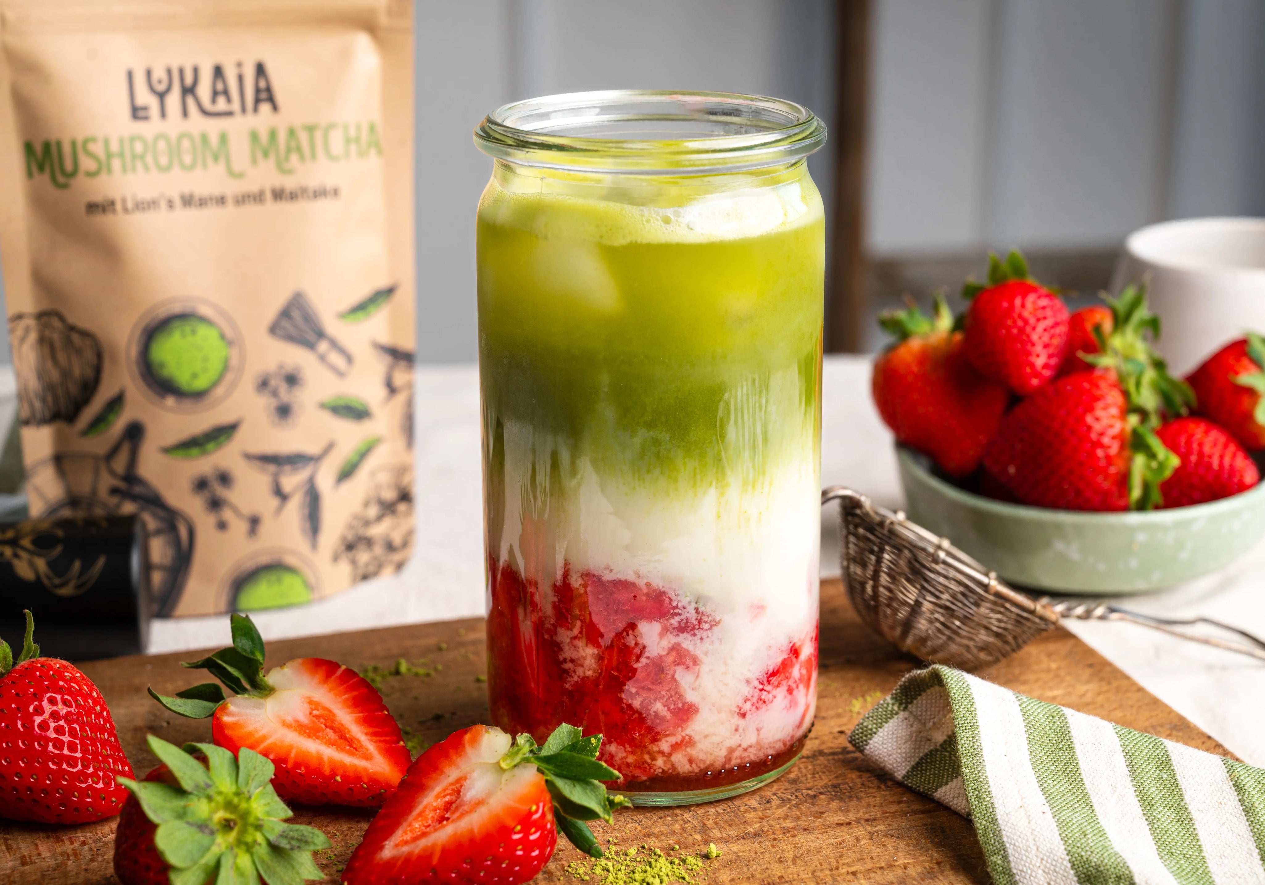 Strawberry Matcha Latte