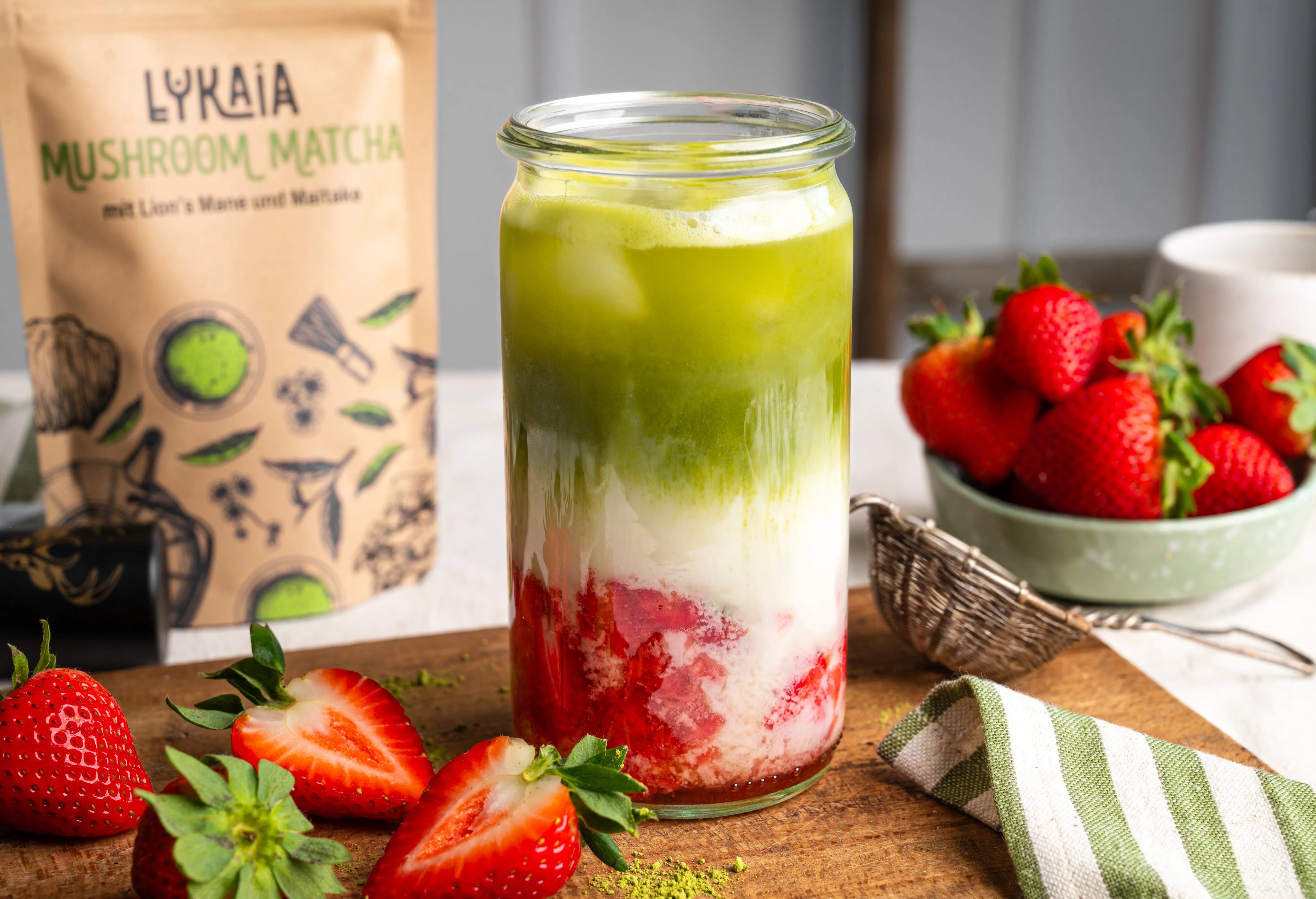 Strawberry Matcha Latte