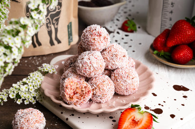 Erdbeer Bliss Balls