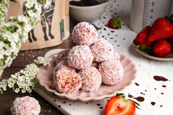 Erdbeer Bliss Balls